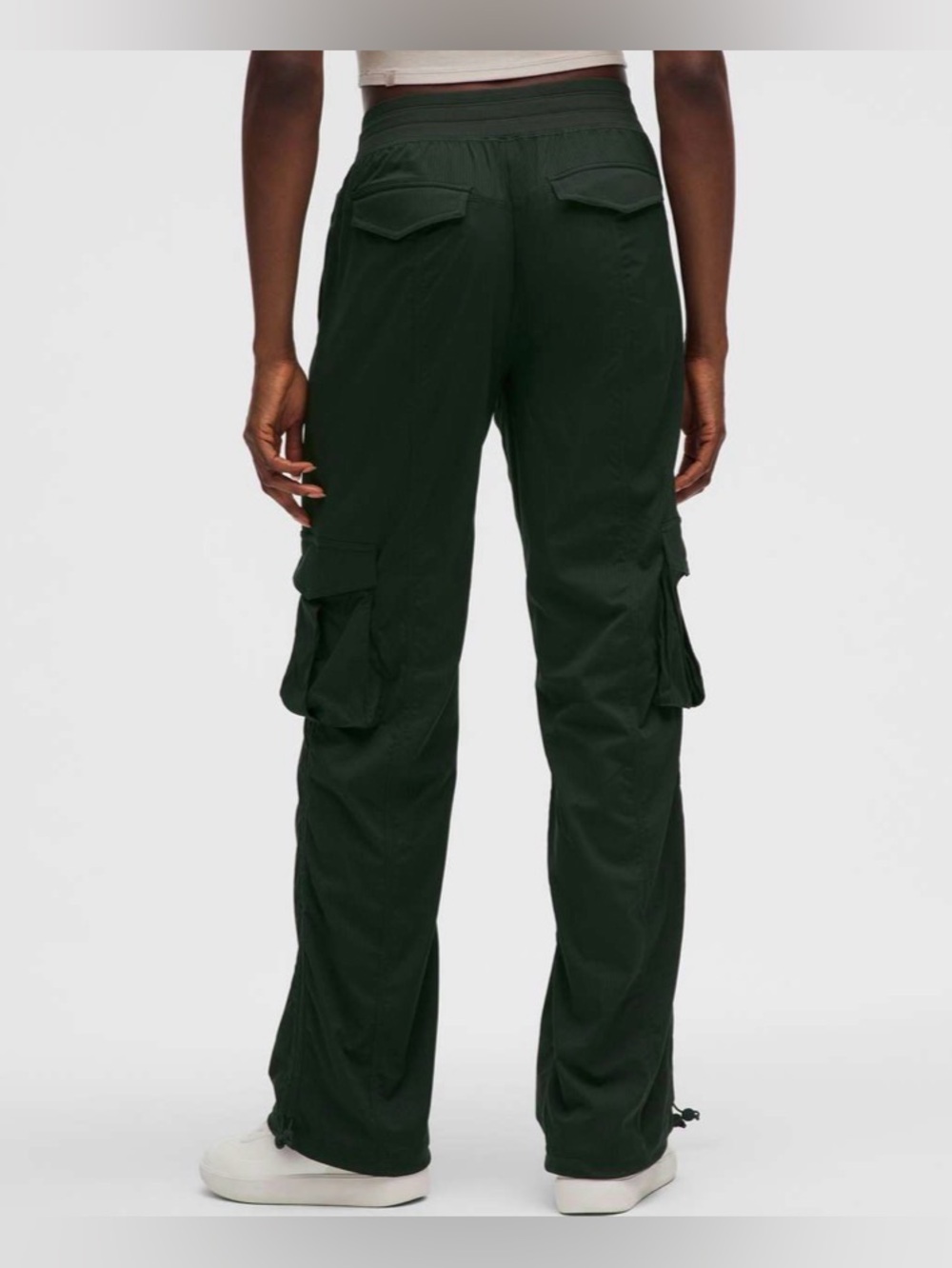 Lululemon Dance Studio Relaxed Fit MidRise Cargo Pant Sz XS Rainforest Green NWT - Picture 3 of 4